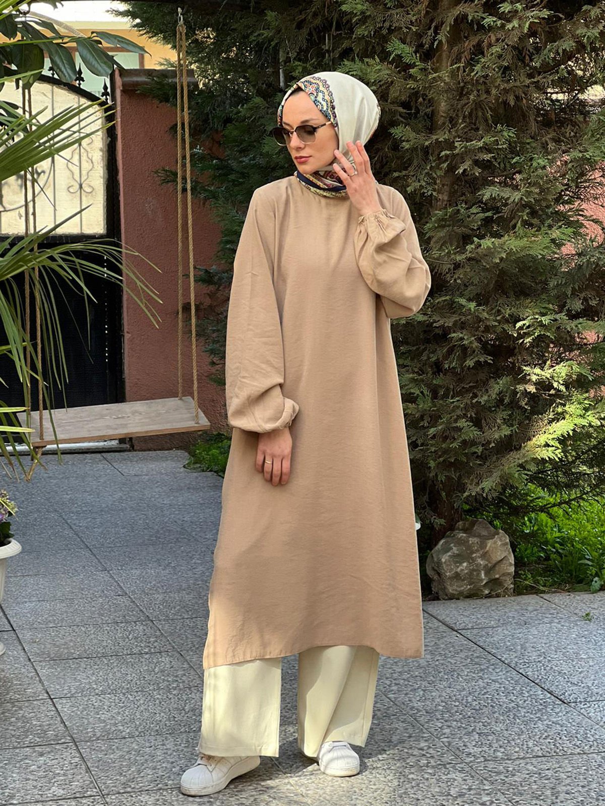Bej Kumsal tunik